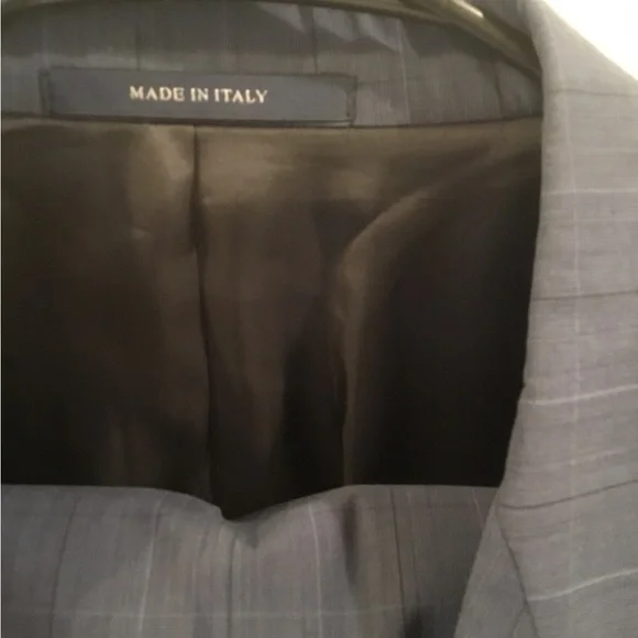 Men’s Sophisticated Charcoal Suit 44L - Picture 8 of 11